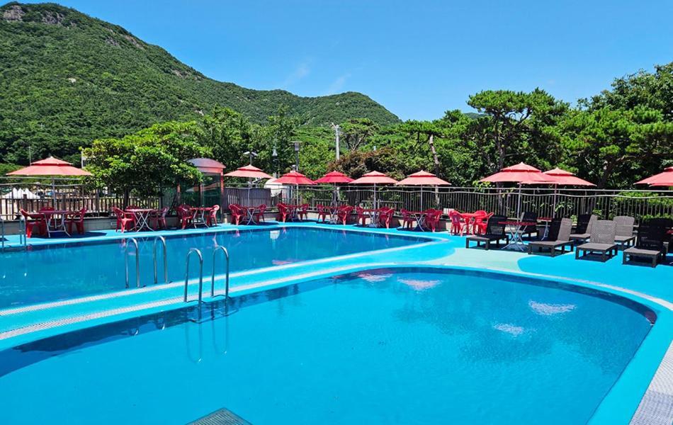 Mohang Haenaru Family Hotel Buan Exterior photo
